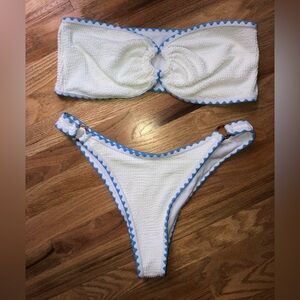 SHEIN bikini 2 piece set. White and blue. Strapless top. Size XL. NWT.